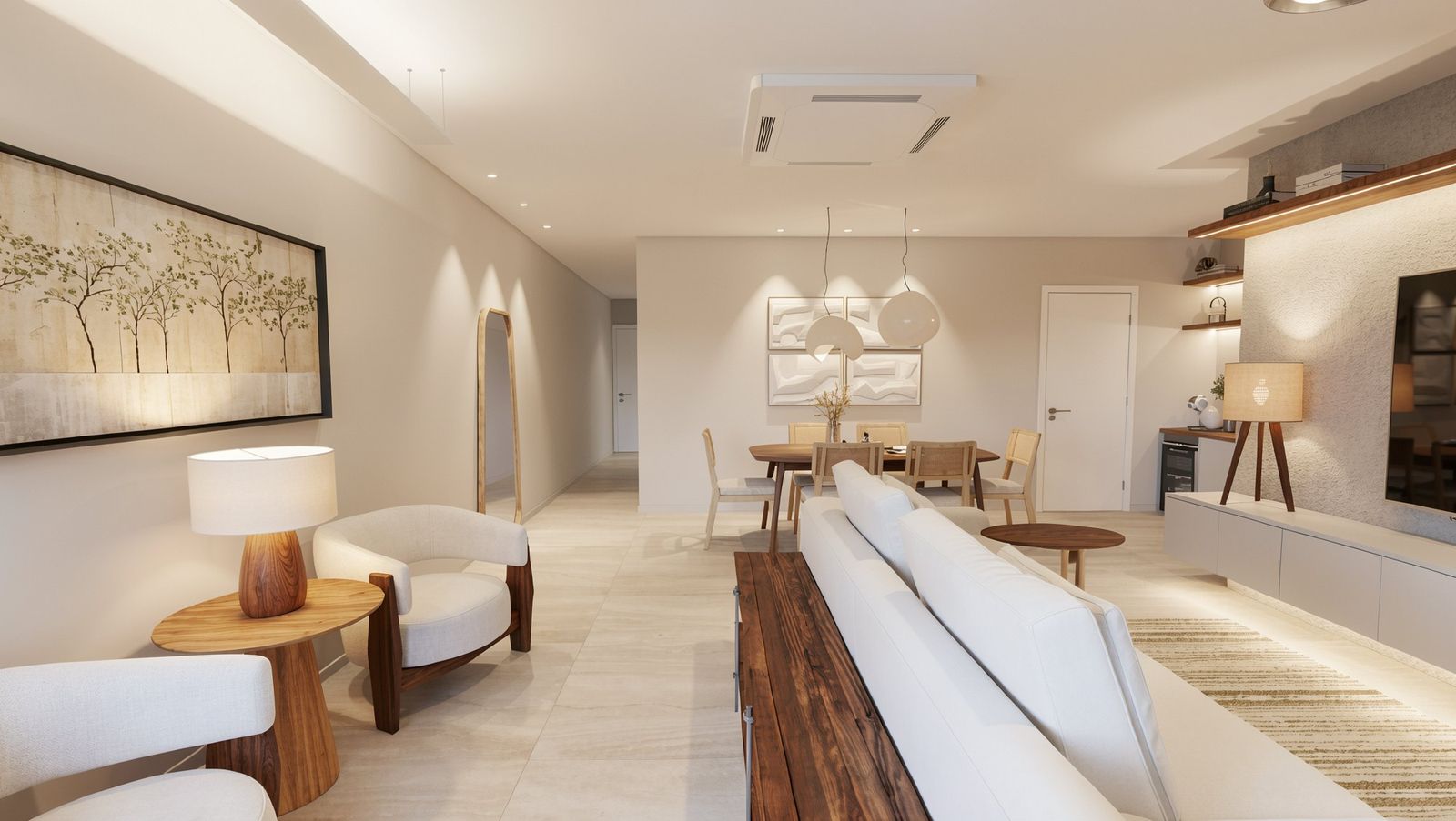 Vista longa da sala: poltronas, sofá, aparador de madeira e mesa de jantar ao fundo